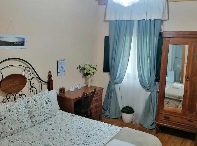 ゲストハウス Casa Licerio サモス